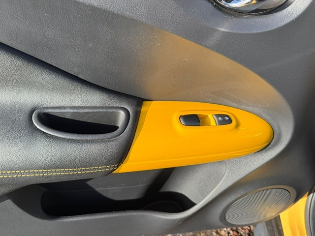 Used Nissan Juke 2015 for sale - 77643684: Photo 24