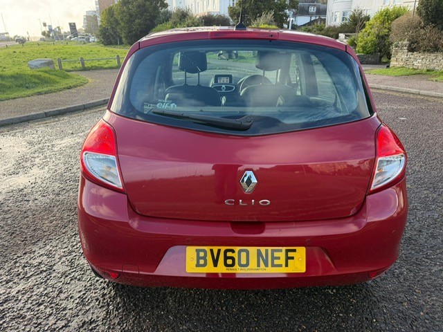 Used Renault Clio 2010 for sale - 77694271: Photo 8