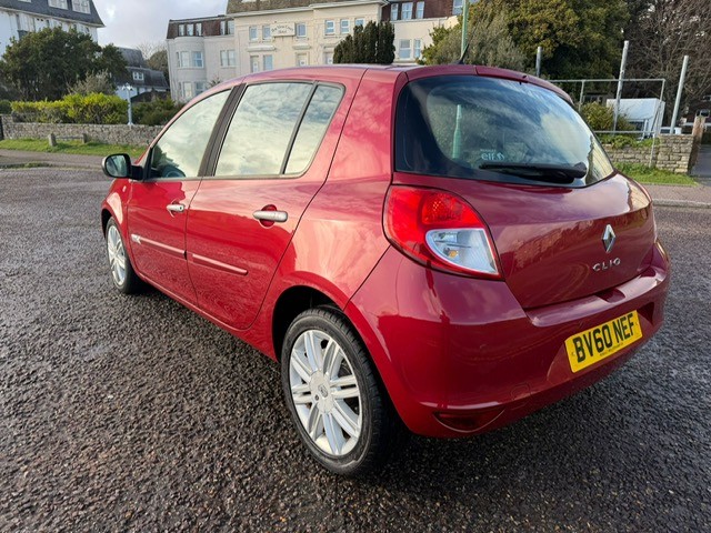 Used Renault Clio 2010 for sale - 77694271: Photo 9