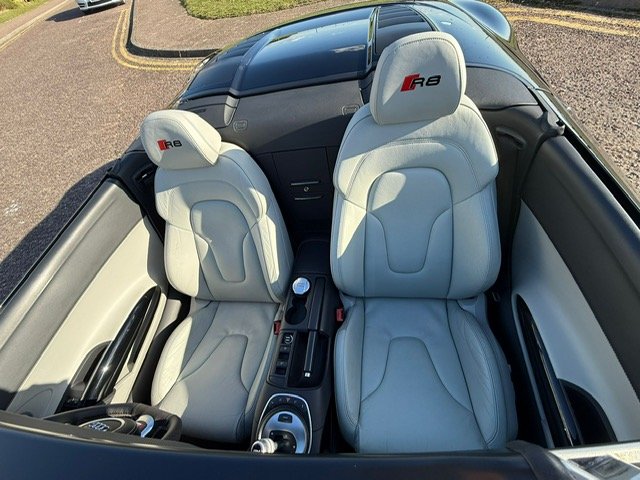 Used Audi R8 2010 for sale - 77478178: Photo 19