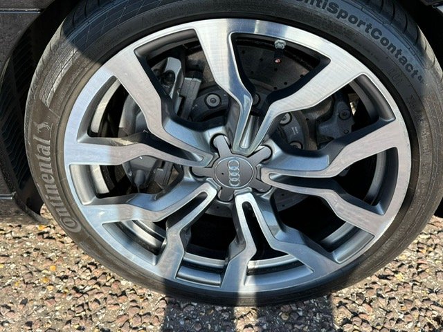 Used Audi R8 2010 for sale - 77478178: Photo 32