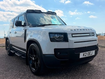 Used Land Rover Defender 110 2020 for sale - 79463579: Photo