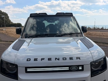 Used Land Rover Defender 110 2020 for sale - 79463579: Photo