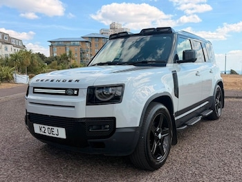 Used Land Rover Defender 110 2020 for sale - 79463579: Photo