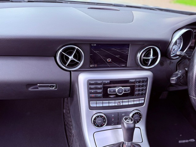 Used Mercedes-Benz SLK 2011 for sale - 77065675: Photo 20