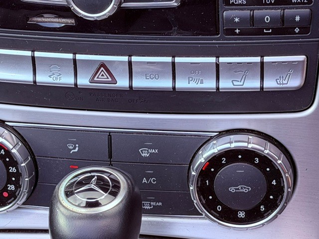 Used Mercedes-Benz SLK 2011 for sale - 77065675: Photo 22