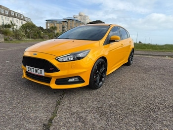 Used Ford Focus 2017 for sale - 78273984: Photo