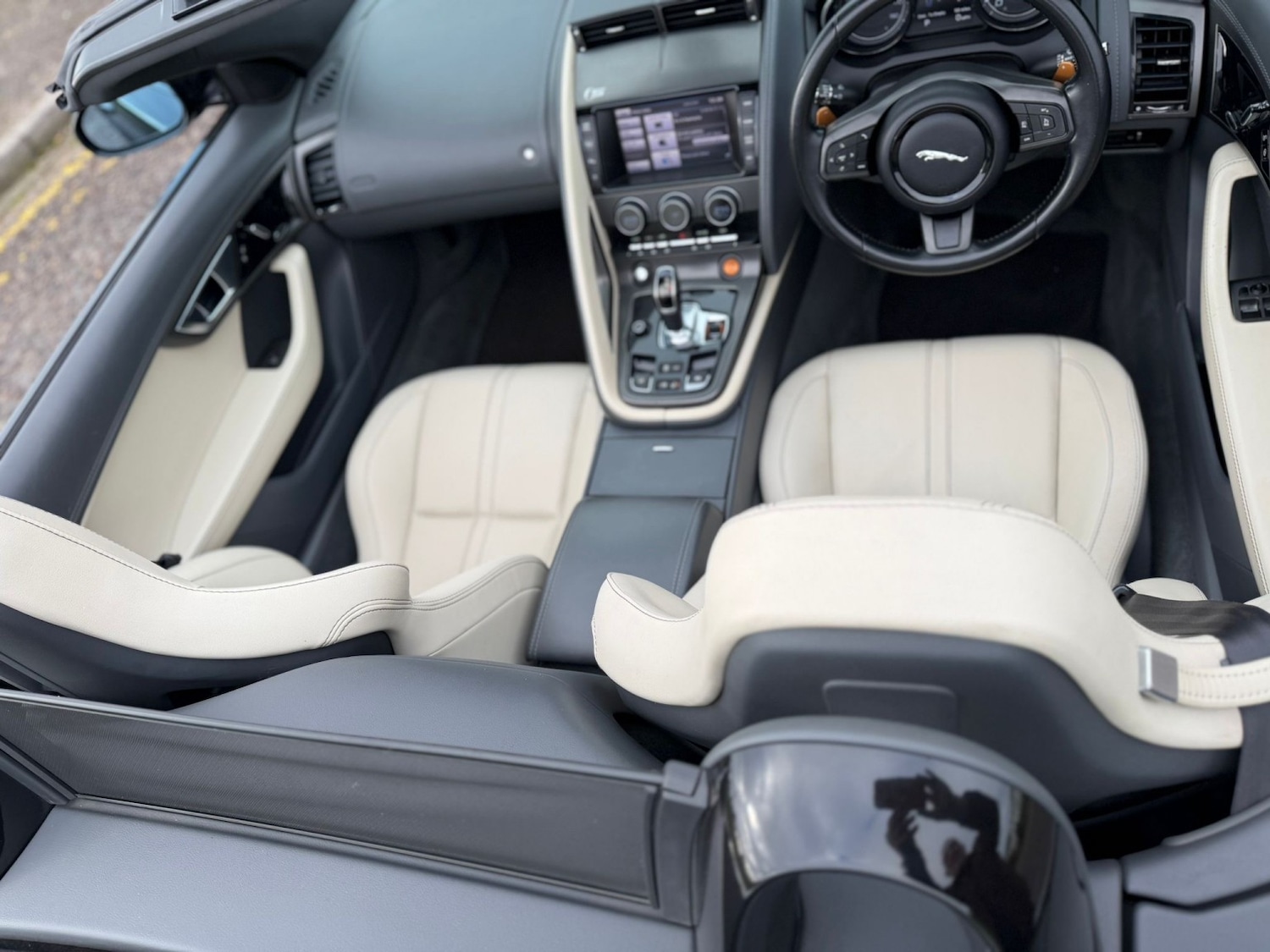 Used Jaguar F-Type 2014 for sale - 77237101: Photo 21