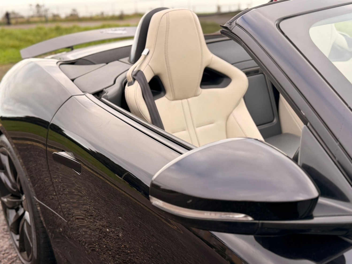 Used Jaguar F-Type 2014 for sale - 77237101: Photo 24