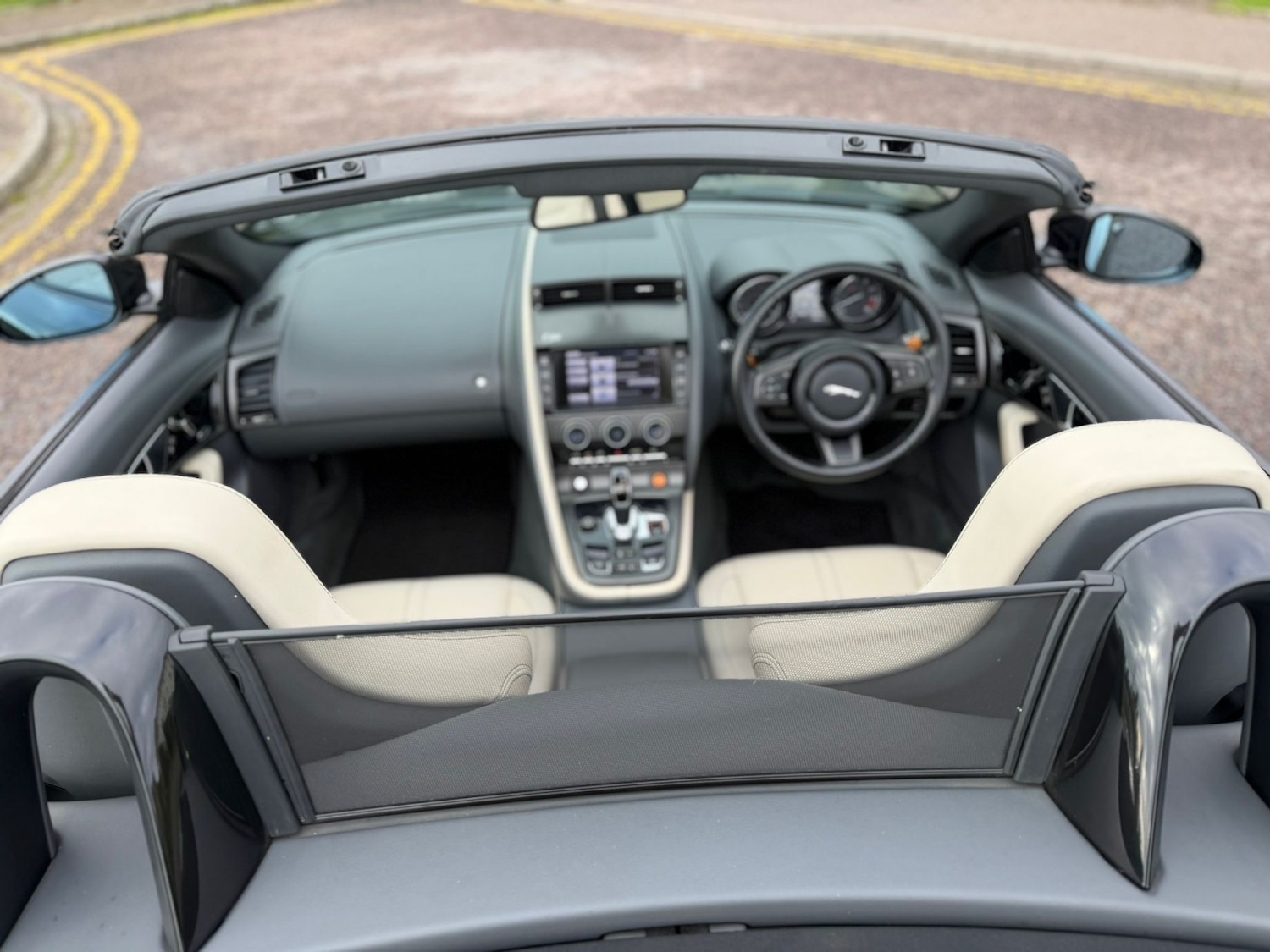 Used Jaguar F-Type 2014 for sale - 77237101: Photo 30