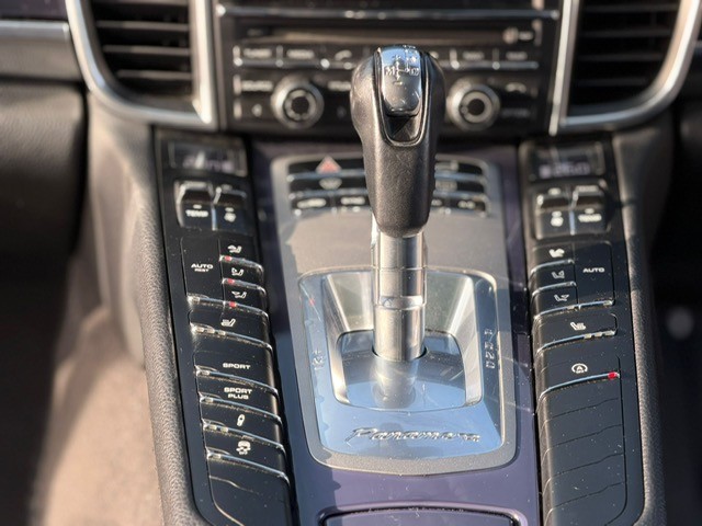Used Porsche Panamera 2014 for sale - 76948663: Photo 18