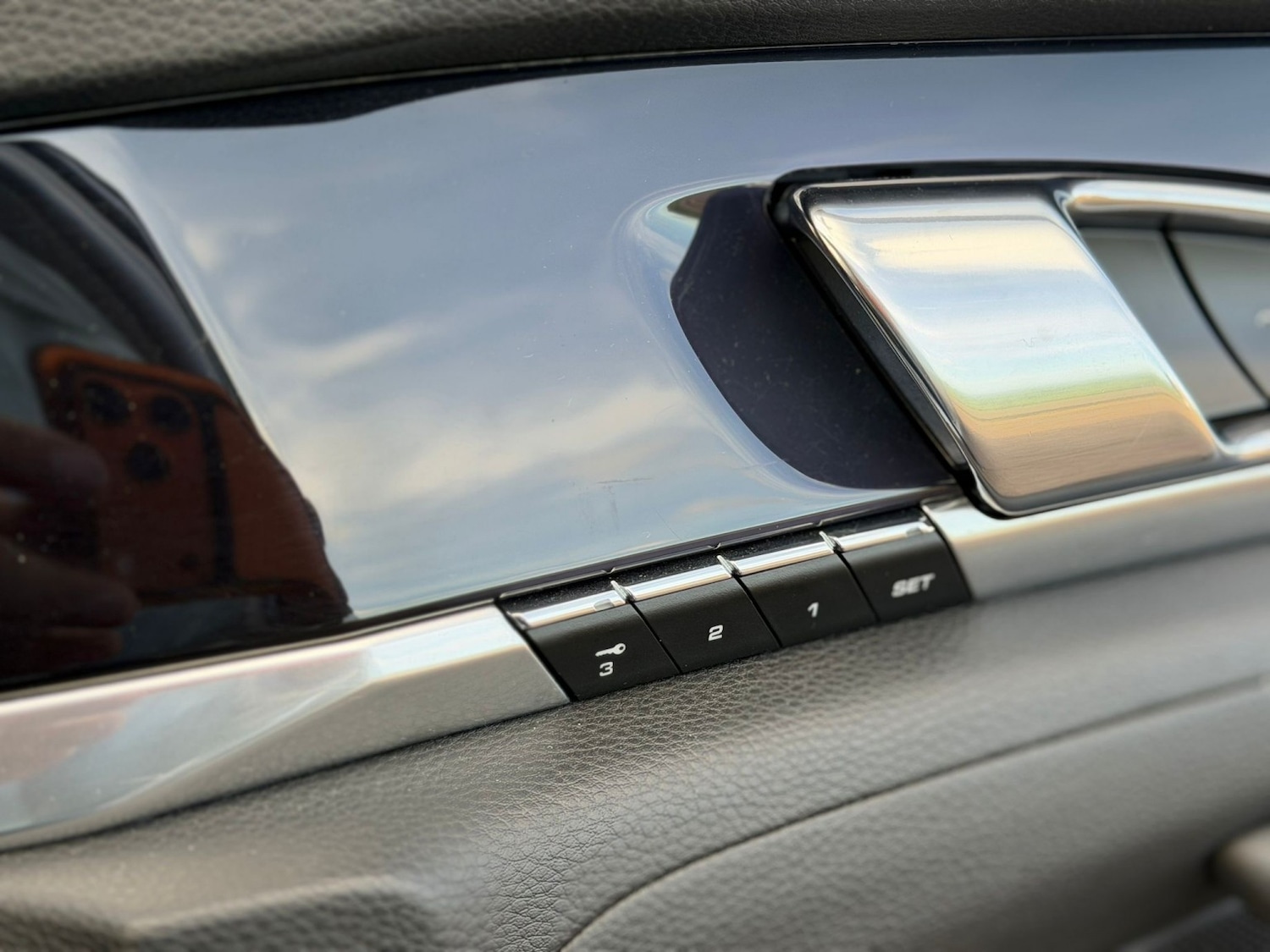 Used Porsche Panamera 2014 for sale - 76948663: Photo 25