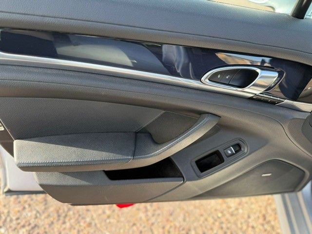 Used Porsche Panamera 2014 for sale - 76948663: Photo 32