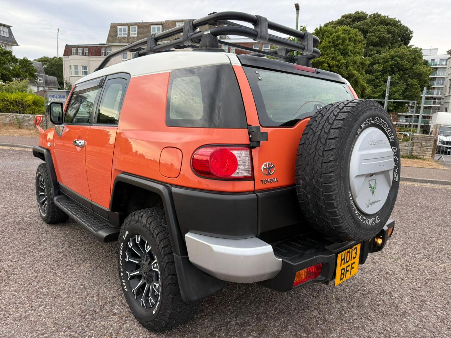 Used Toyota FJ Cruiser 2025 for sale - 76948652: Photo 6