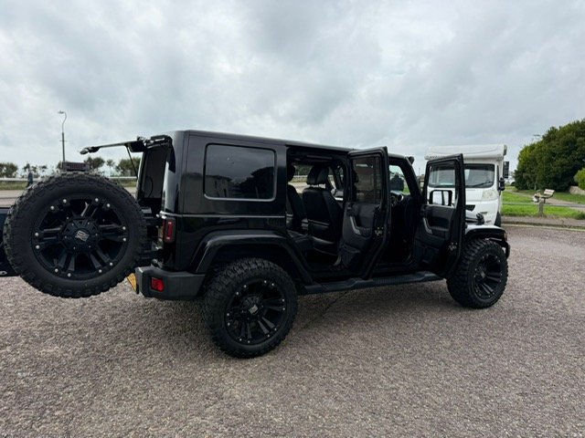 Used Jeep Wrangler 2015 for sale - 77008184: Photo 38