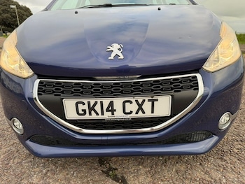 Used Peugeot 208 2014 for sale - 77548195: Photo