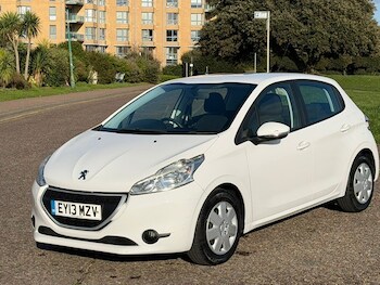 Used Peugeot 208 2013 for sale - 77836824: Photo