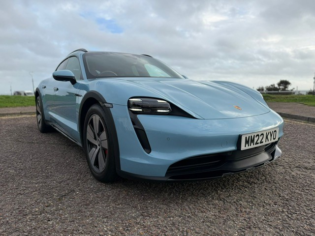 Used Porsche Taycan 2022 for sale - 76948664: Photo 1