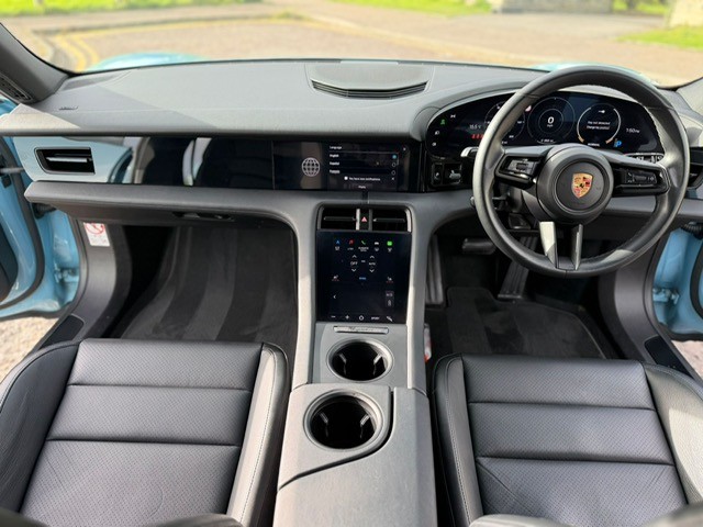 Used Porsche Taycan 2022 for sale - 76948664: Photo 13