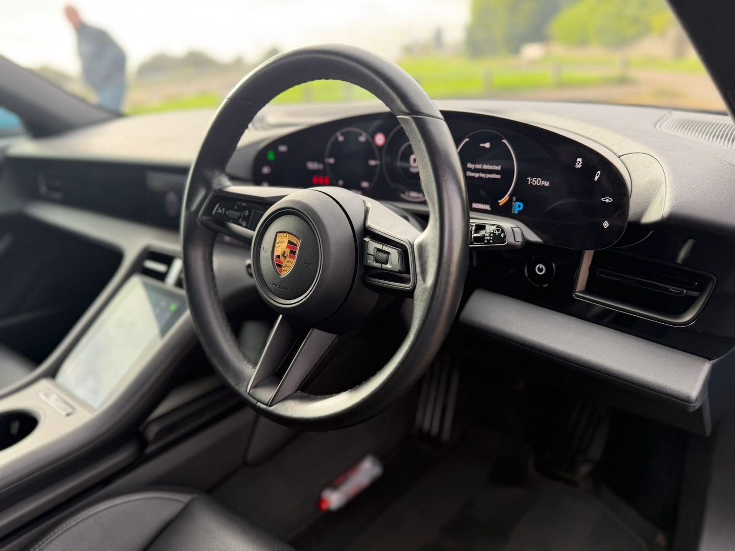 Used Porsche Taycan 2022 for sale - 76948664: Photo 14