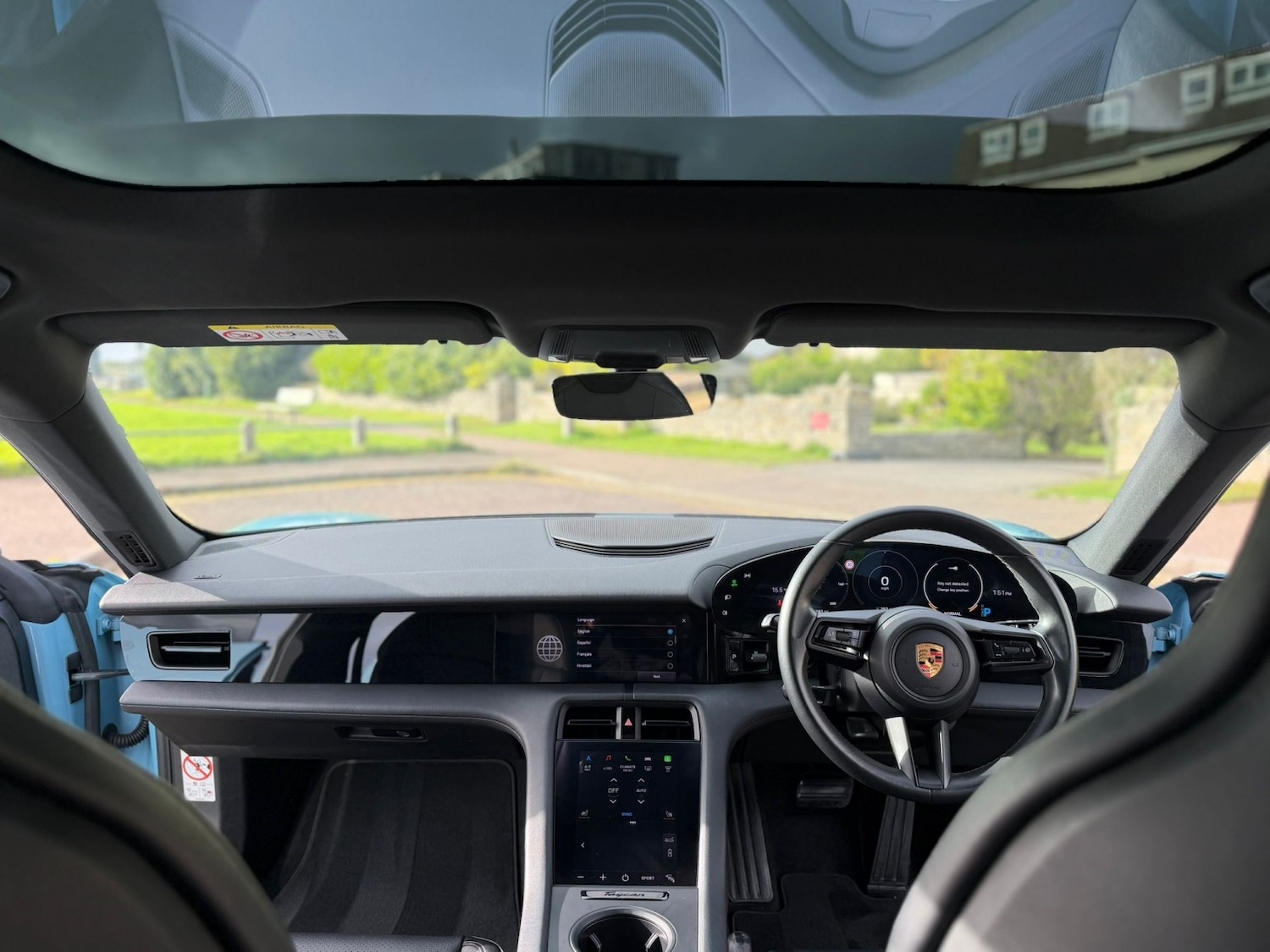Used Porsche Taycan 2022 for sale - 76948664: Photo 17