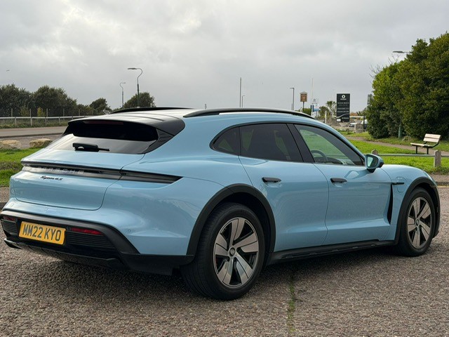 Used Porsche Taycan 2022 for sale - 76948664: Photo 27