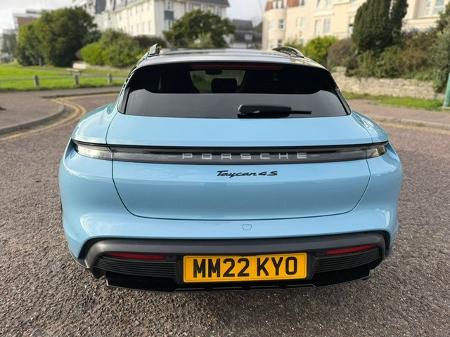 Used Porsche Taycan 2022 for sale - 76948664: Photo 8