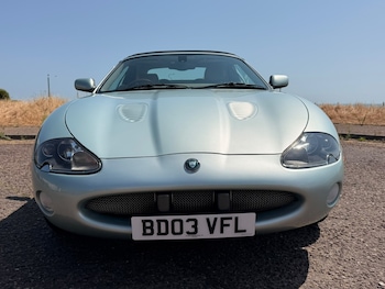 Used Jaguar XKR 2003 for sale - 79360160: Photo