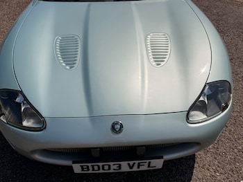 Used Jaguar XKR 2003 for sale - 79360160: Photo