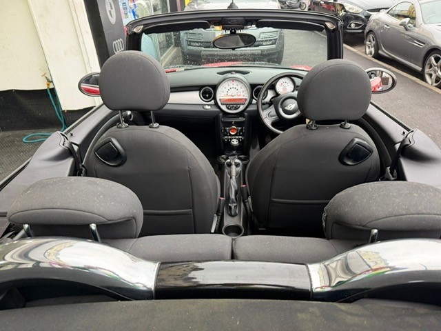 Used MINI Convertible 2011 for sale - 77038933: Photo 15