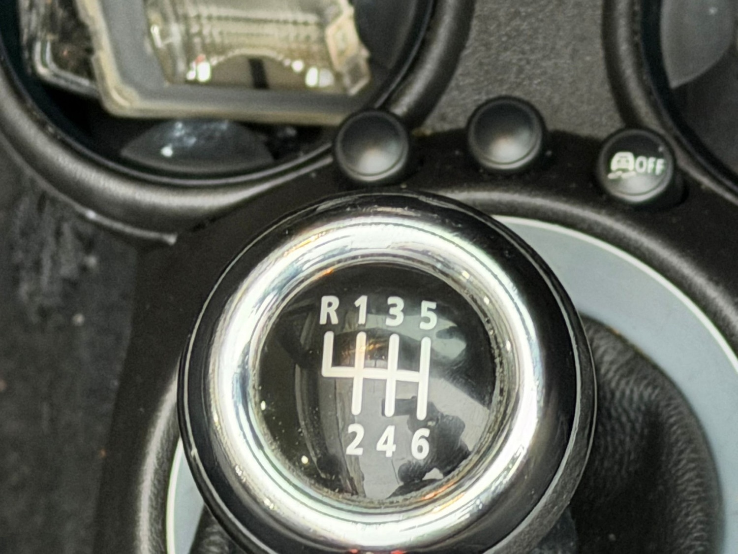 Used MINI Convertible 2011 for sale - 77038933: Photo 19