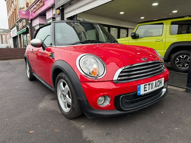 Used MINI Convertible 2011 for sale - 77038933: Photo 2
