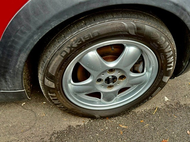 Used MINI Convertible 2011 for sale - 77038933: Photo 21