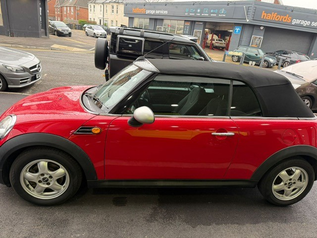 Used MINI Convertible 2011 for sale - 77038933: Photo 5