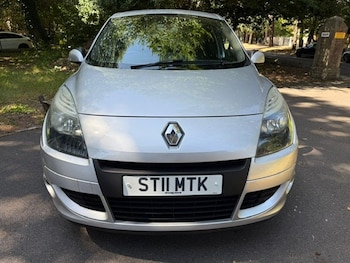 Used Renault Scenic 2011 for sale - 75255818: Photo