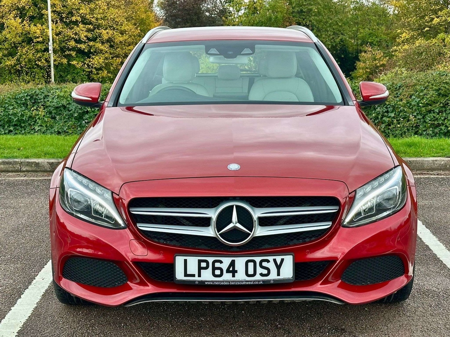 Used Mercedes-Benz C Class 2015 for sale - 76948661: Photo 2