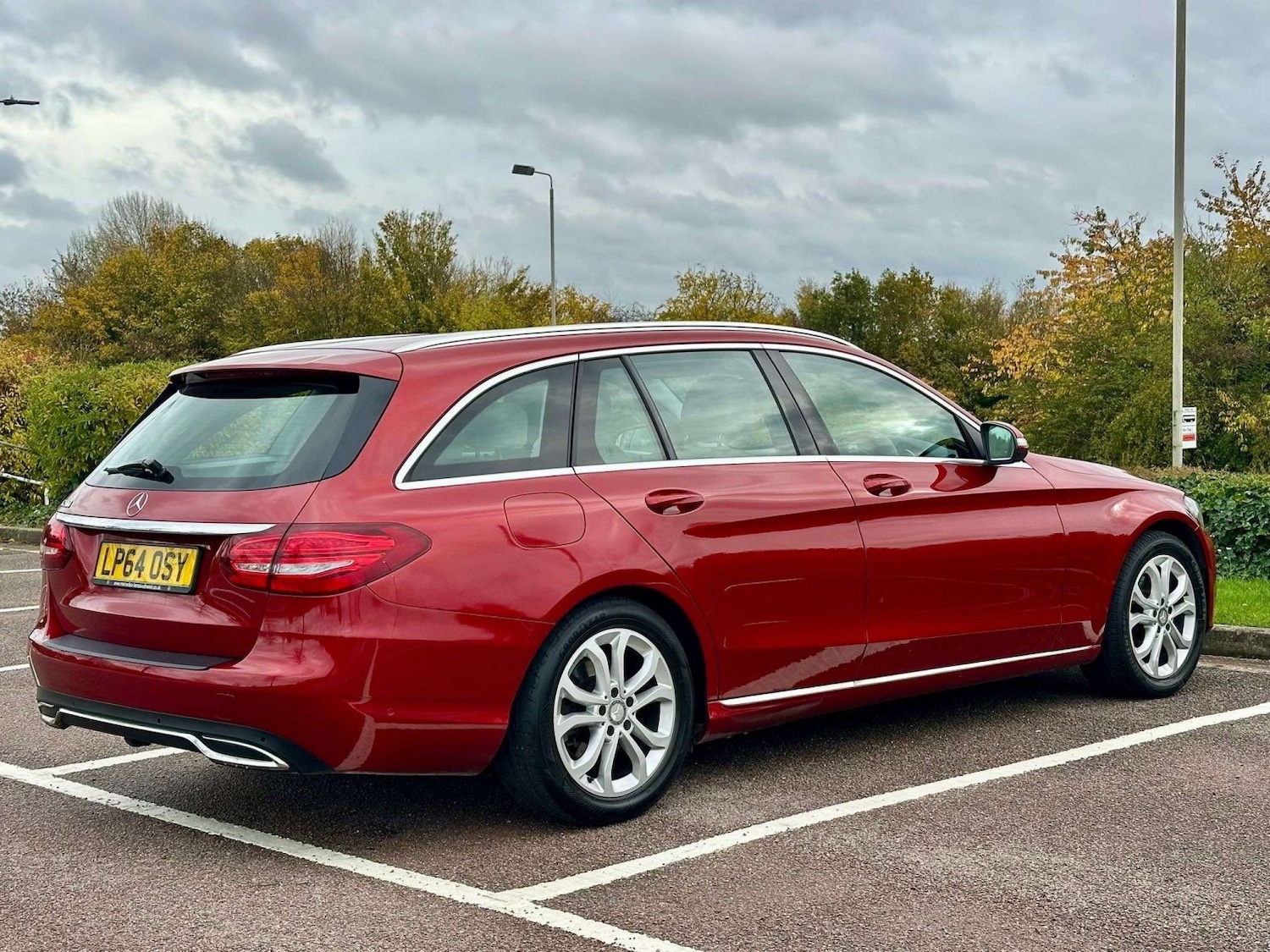 Used Mercedes-Benz C Class 2015 for sale - 76948661: Photo 6