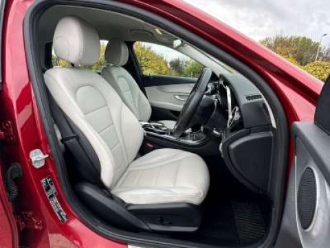 Used Mercedes-Benz C Class 2015 for sale - 76948661: Photo 8