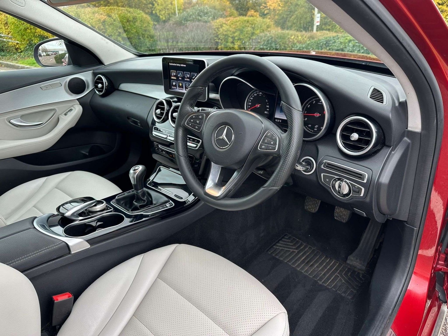 Used Mercedes-Benz C Class 2015 for sale - 76948661: Photo 9