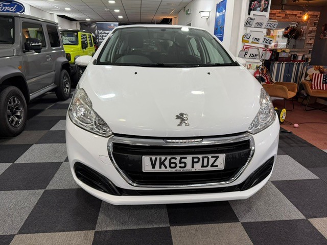 Used Peugeot 208 2015 for sale - 77313948: Photo 2