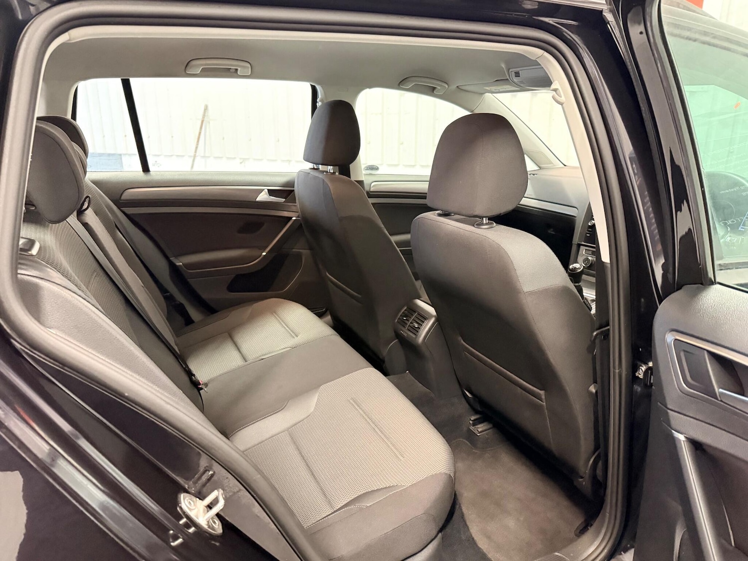 Used Volkswagen Golf 2018 for sale - 77203071: Photo 16