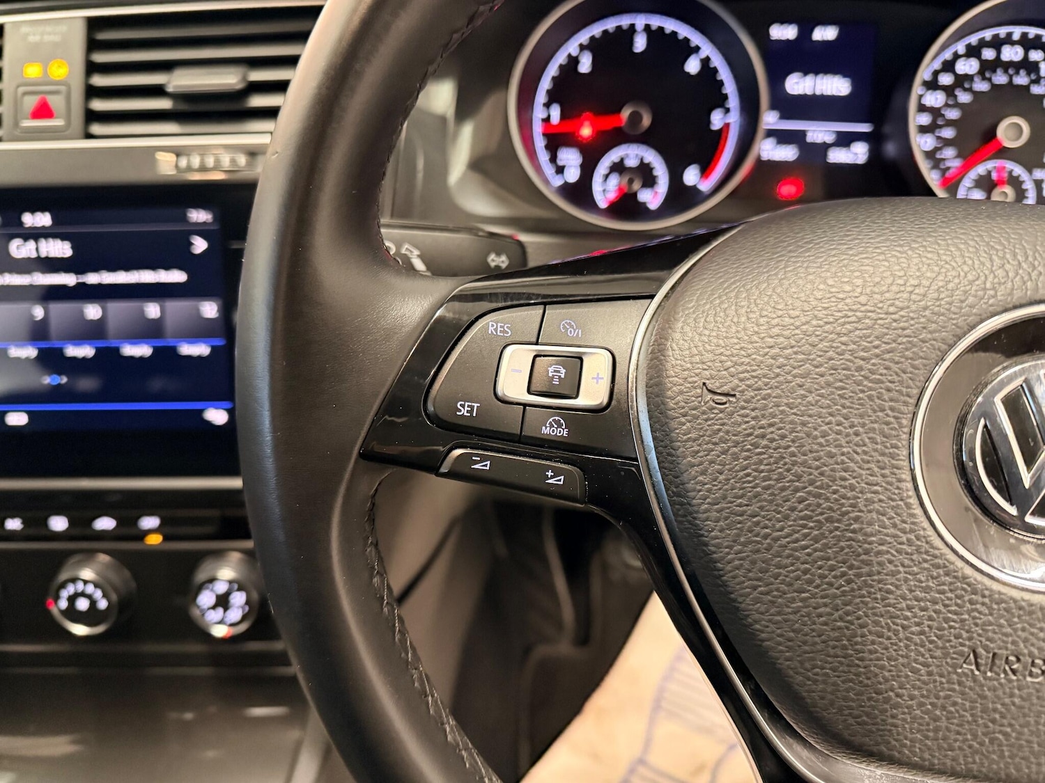 Used Volkswagen Golf 2018 for sale - 77203071: Photo 18