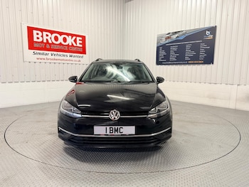 Used Volkswagen Golf 2018 for sale - 77203071: Photo