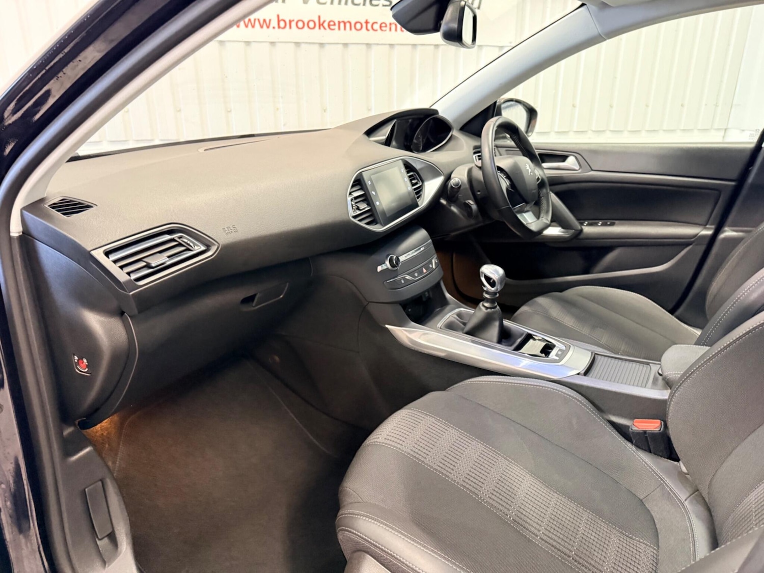 Used Peugeot 308 2019 for sale - 77926087: Photo 11