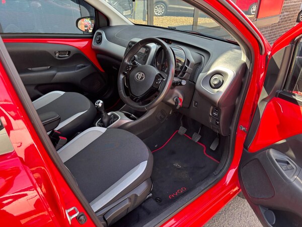 Used Toyota AYGO 2018 for sale - 74349737: Photo 17
