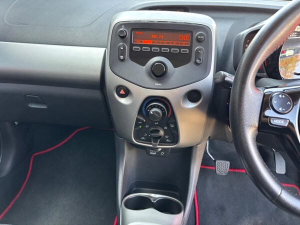 Used Toyota AYGO 2018 for sale - 74349737: Photo 22