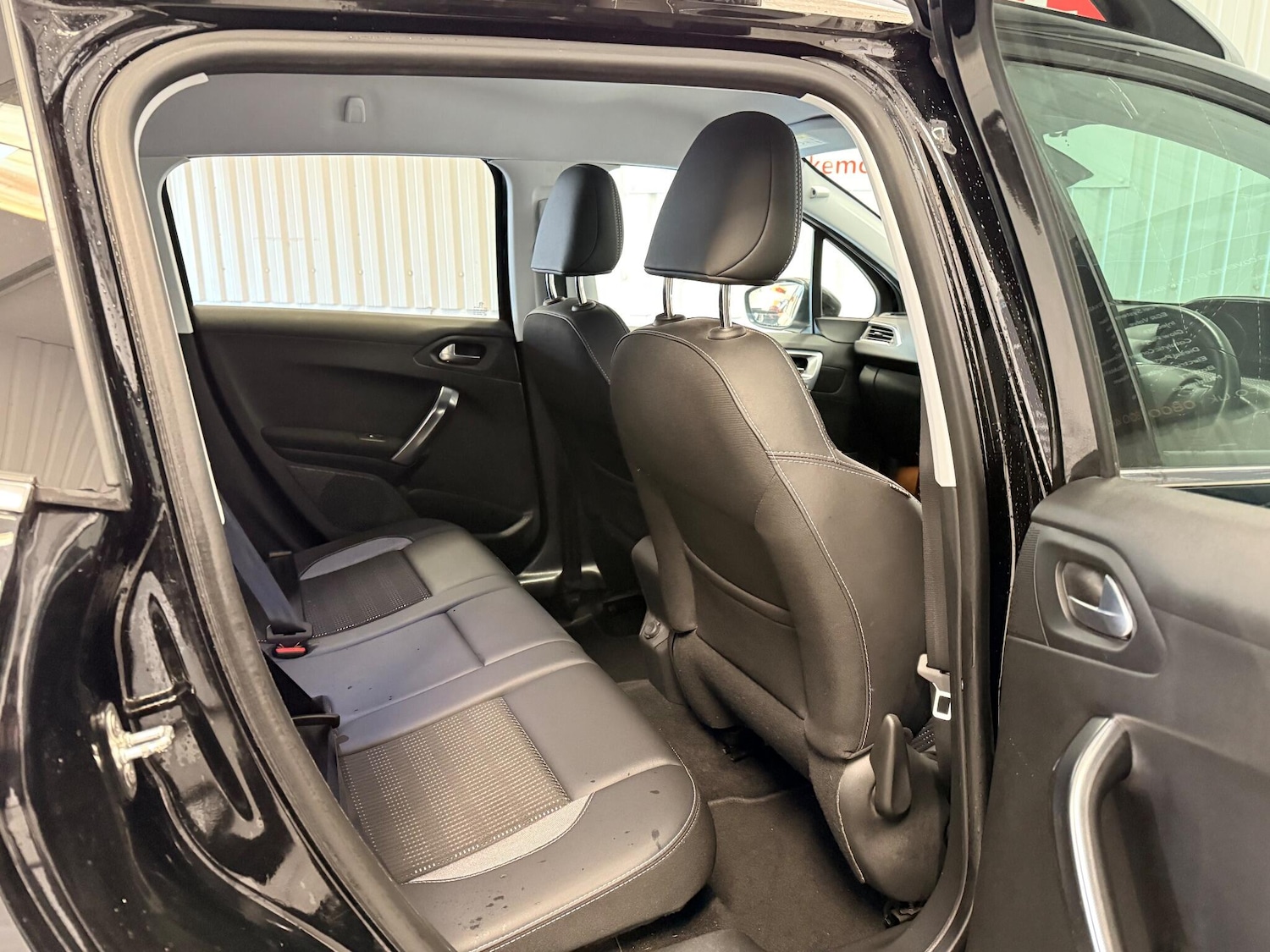 Used Peugeot 2008 2018 for sale - 77143403: Photo 17