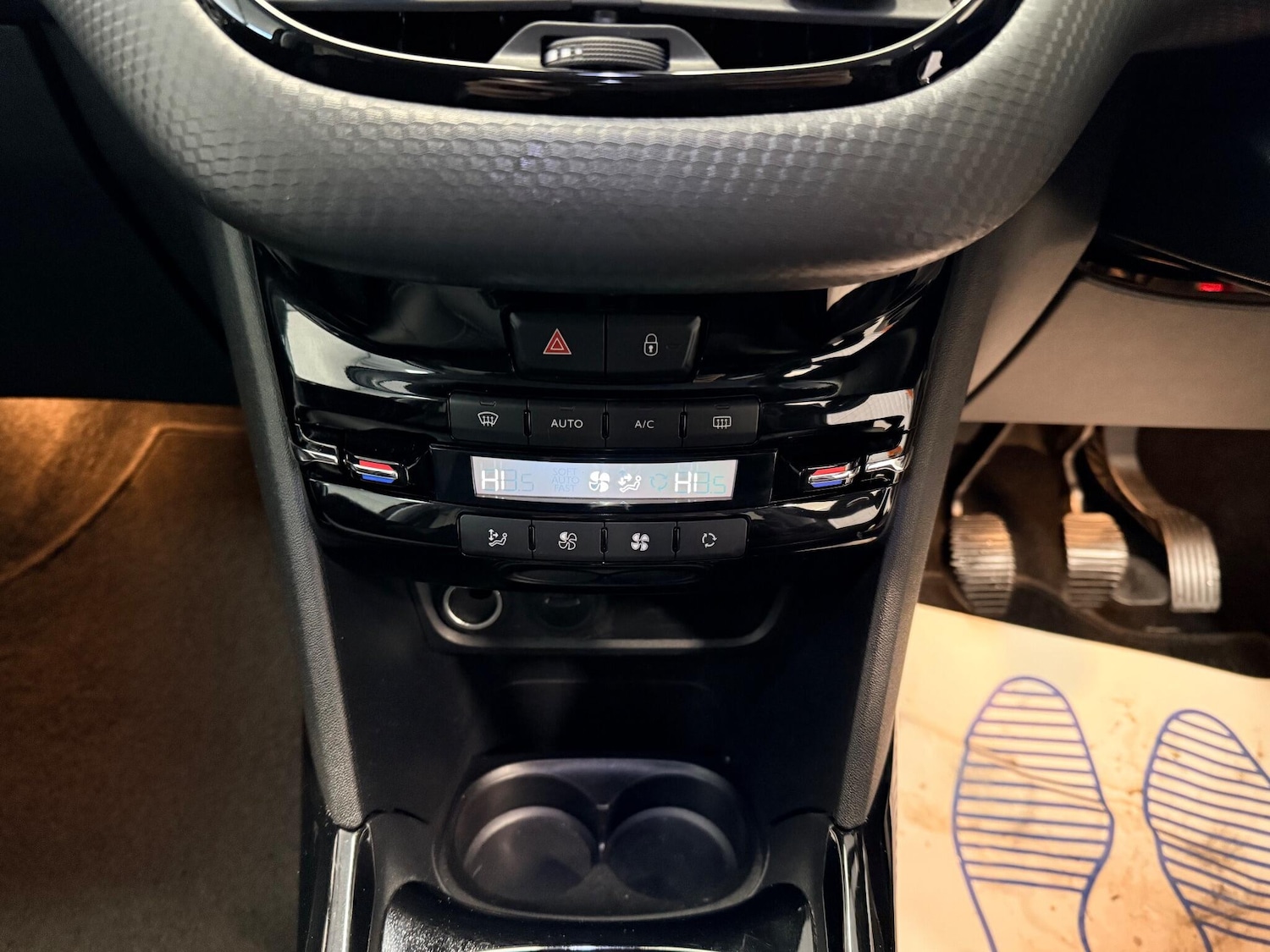 Used Peugeot 2008 2018 for sale - 77143403: Photo 25