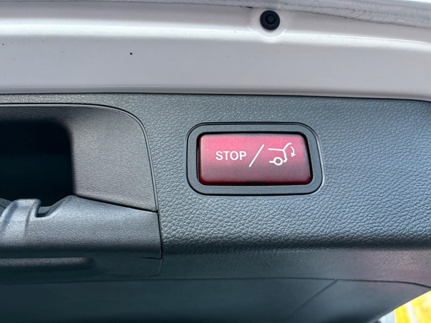 Used Mercedes-Benz GLC 2020 for sale - 76314884: Photo 11