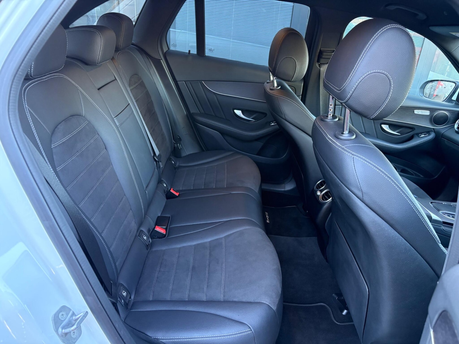 Used Mercedes-Benz GLC 2020 for sale - 76314884: Photo 13